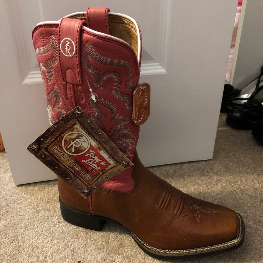 NWT Tony Lama 3R Boots